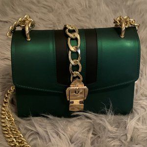Ladies Green/Black Purse with Shoulder Gold Chain